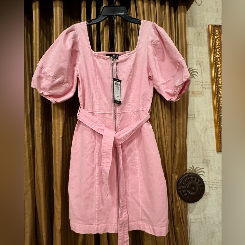Pink dress from vero moda! Size xs with brand news!